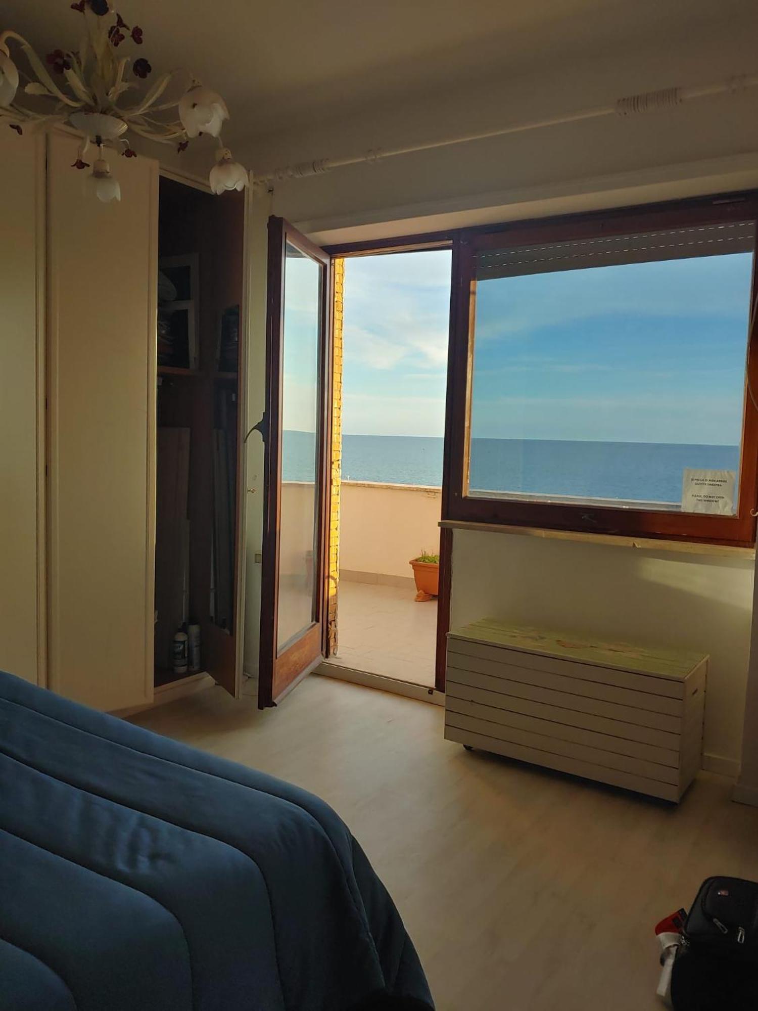 Apartament Ostia Attico Fronte Mare Zewnętrze zdjęcie